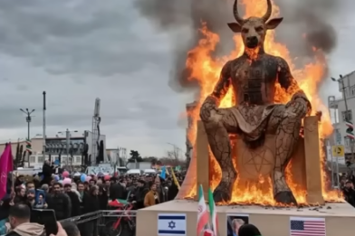 Dwie republiki i monarchia. Dlaczego popieram wszystkie trzy… ale wybrałem życie w monarchii