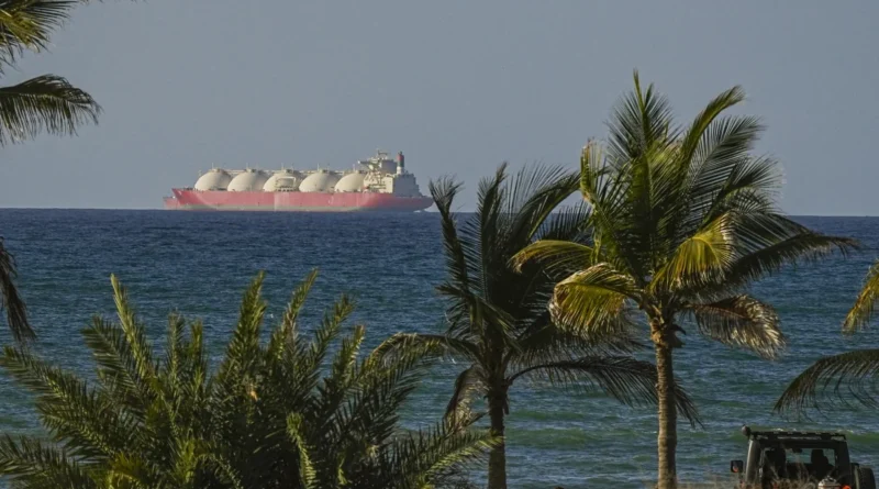 (Polski) IRAN MÓWI „FAŁSZ” – PRZEŁOM!?!?!? Minister spraw zagranicznych Iranu spotka się z amerykańskim zespołem negocjacyjnym w Pakistanie JUTRO – Rozmowy wznowione!